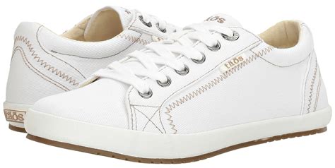 comfortable women white sneakers.